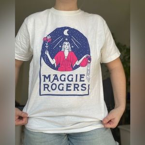 Maggie Rogers tshirt